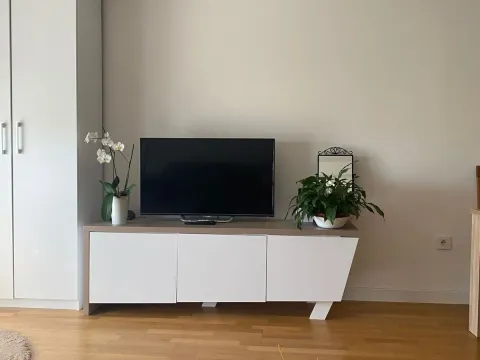Rent, studio apartment, 35m², Tološi, Podgorica - image 5