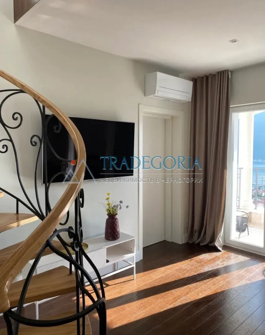 Prodaja, dvosoban stan, 151m², Đenovići, Herceg Novi
