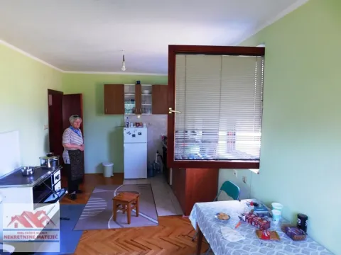 Prodaja, kuća, 220m², Kragujevac, Srbija - image 35