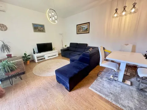 Sale, one bedroom apartment, 51m², Bečići, Budva - image 4