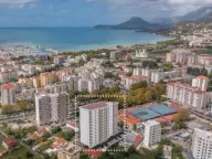 Prodaja, dvosoban stan, 75m², Centar, Bar - image 1