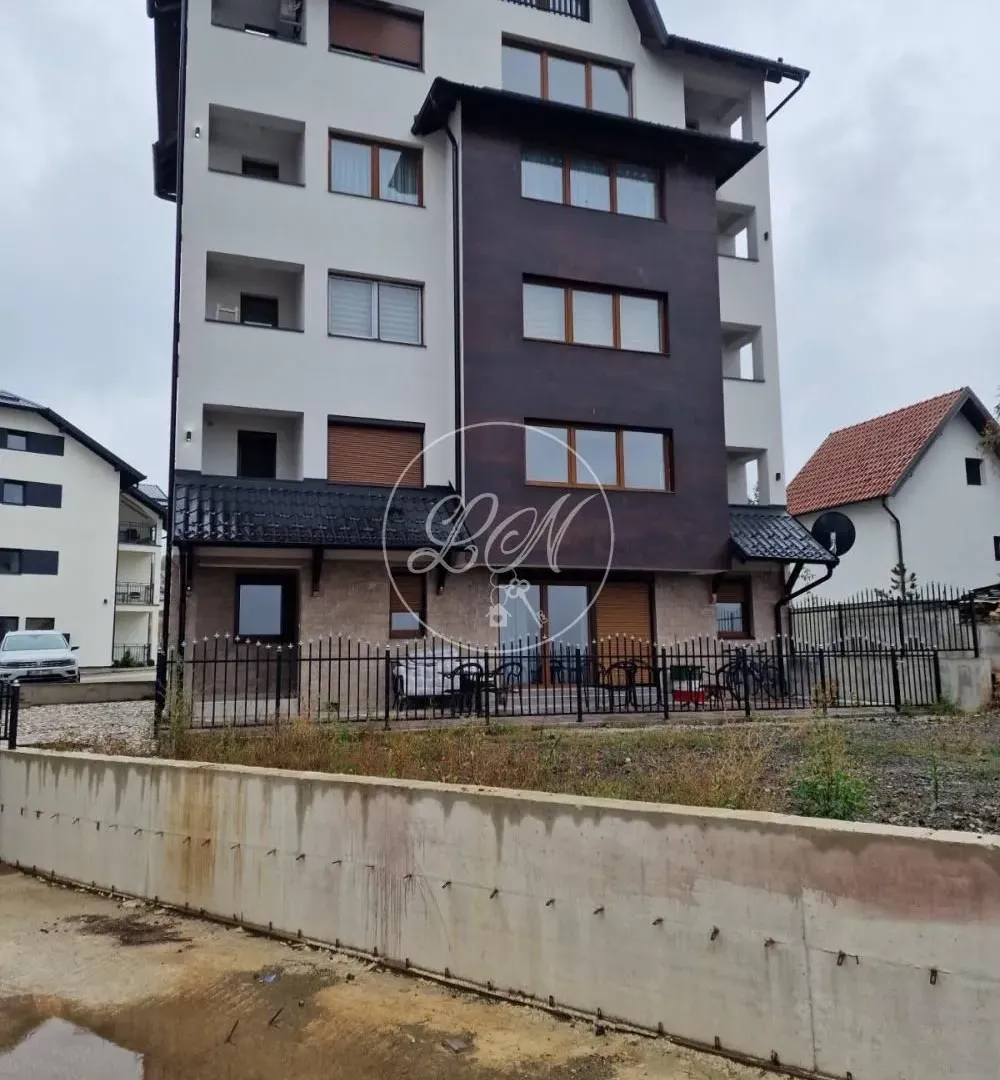 Prodaja, jednosoban stan, 38m², Zova, Zlatibor