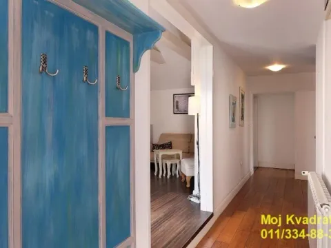 Prodaja, trosoban stan, 86m², Kalenić Pijaca, Vračar Sve Podlokacije - image 12