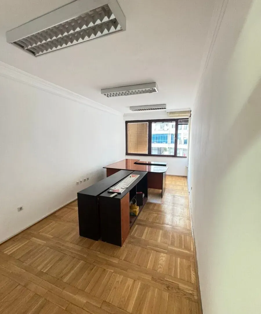 Rent, office space, 92m², Preko Morače, Podgorica