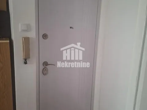 Izdavanje, jednosoban stan, 38m², Crveni Krst, Beograd - image 10