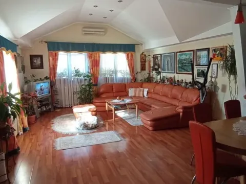 Rent, house, 95m², Sajmište, Novi Sad - image 4