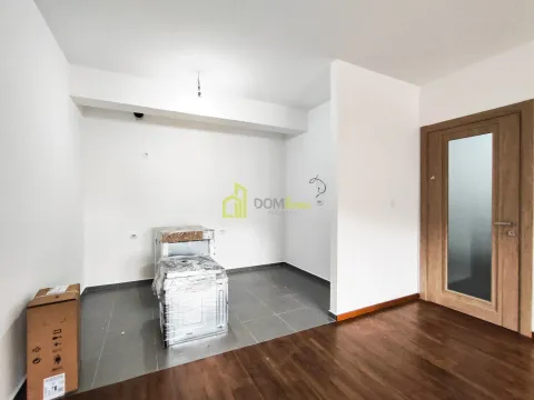 Izdavanje, trosoban stan, 96m², Master Kvart, Podgorica - image 3