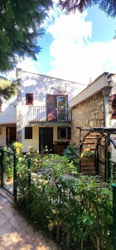 Sale, house, 100m², Petrovac, Budva