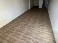 Izdavanje, trosoban stan, 92m², Šušanj, Bar - image 9