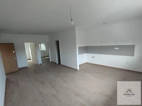 Prodaja, trosoban stan, 74m2, Veternik, Novi Sad, Novi Sad
