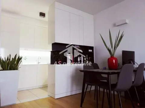 Izdavanje, dvosoban stan, 51m², Novi Beograd Blok 67, Novi Beograd Sve Podlokacije - image 4