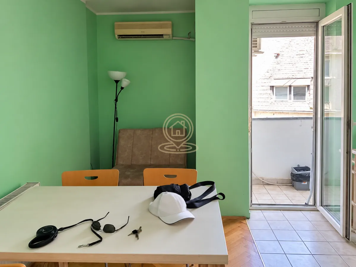 Izdavanje, jednosoban stan, 33m², Grbavica, Novi Sad Sve Podlokacije