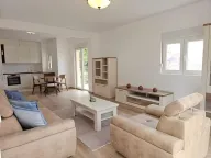 Sale, two bedroom apartment, 71m², Bečići, Budva - image 1