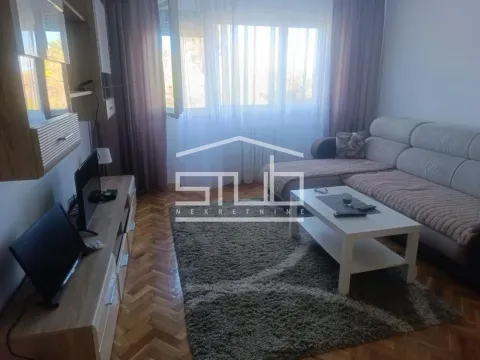 Izdavanje, četvorosoban stan, 94m², Palilula Sve Podlokacije, Beograd - image 8