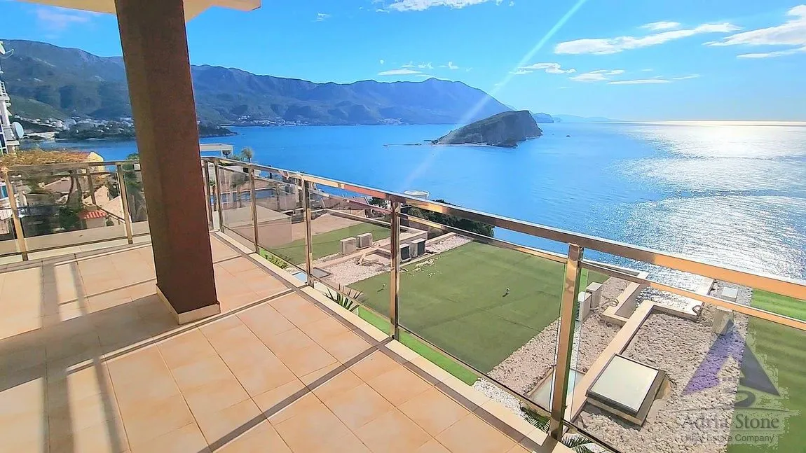 Sale, two bedroom apartment, 120m², Komoševina, Budva