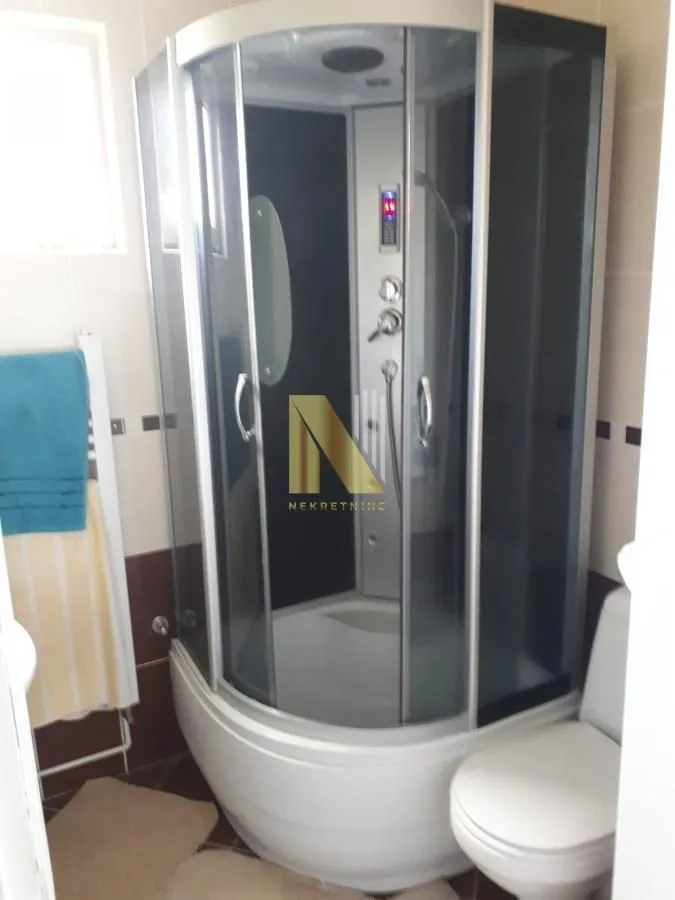 Prodaja, kuća, 77m², Ledinci, Petrovaradin
