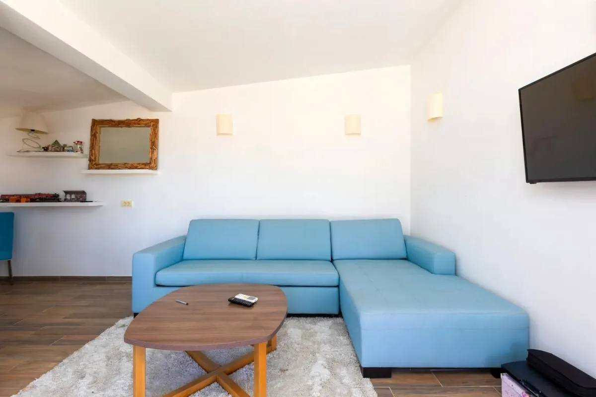 Sale, house, 221m², Bjeliši, Bar