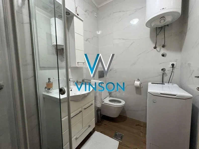 Izdavanje, jednosoban stan, 38m², Centar, Novi Sad