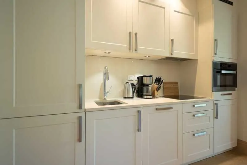 Prodaja, jednosoban stan, 74m², Tivat, Crna Gora