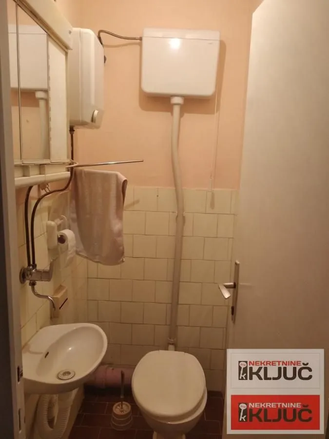 Izdavanje, jednosoban stan, 40m², Novo naselje, Novi Sad