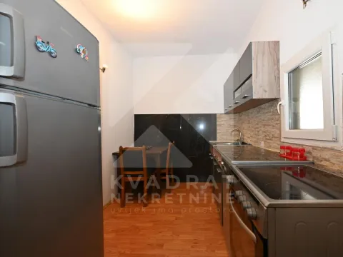 Rent, two bedroom apartment, 93m², Tološi, Podgorica - image 5