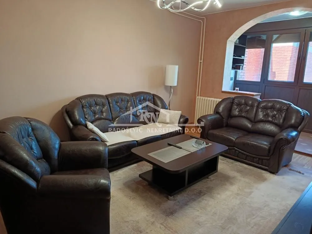 Prodaja, trosoban stan, 88m², Labudovo Brdo, Beograd