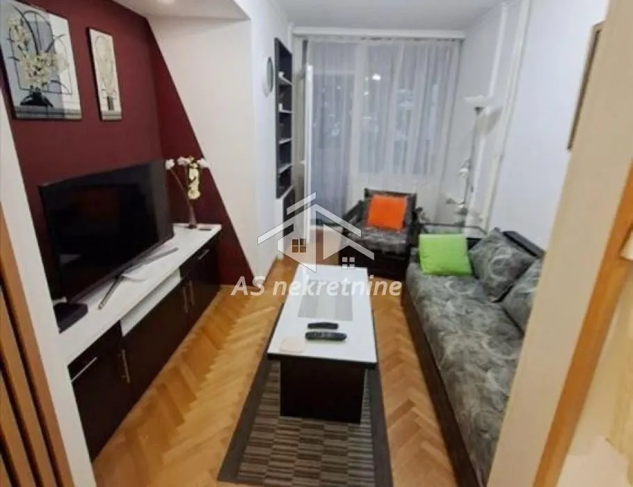 Rent, two bedroom apartment, 47m², Slavija, Vračar Sve Podlokacije