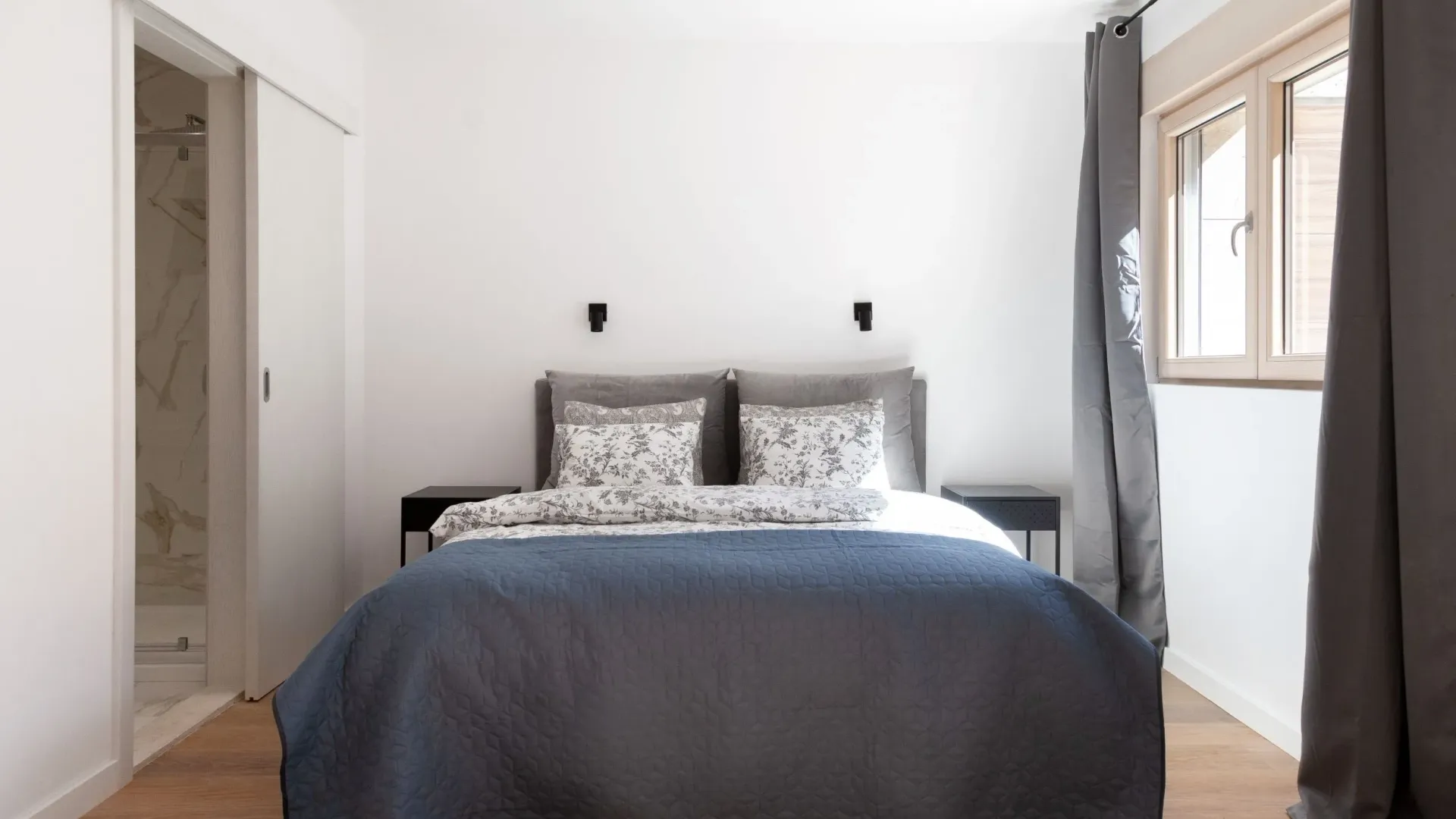 Sale, five bedroom apartment, 253m², Kotor, Crna Gora