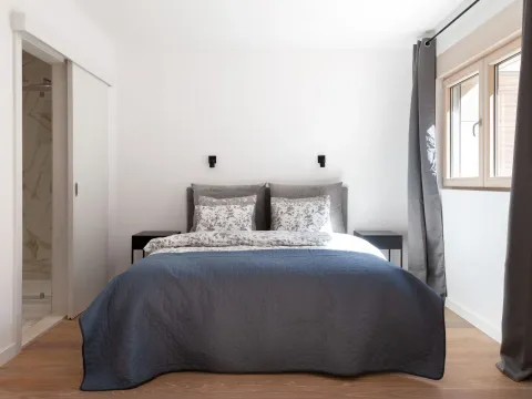 Sale, five bedroom apartment, 253m², Kotor, Crna Gora - image 12