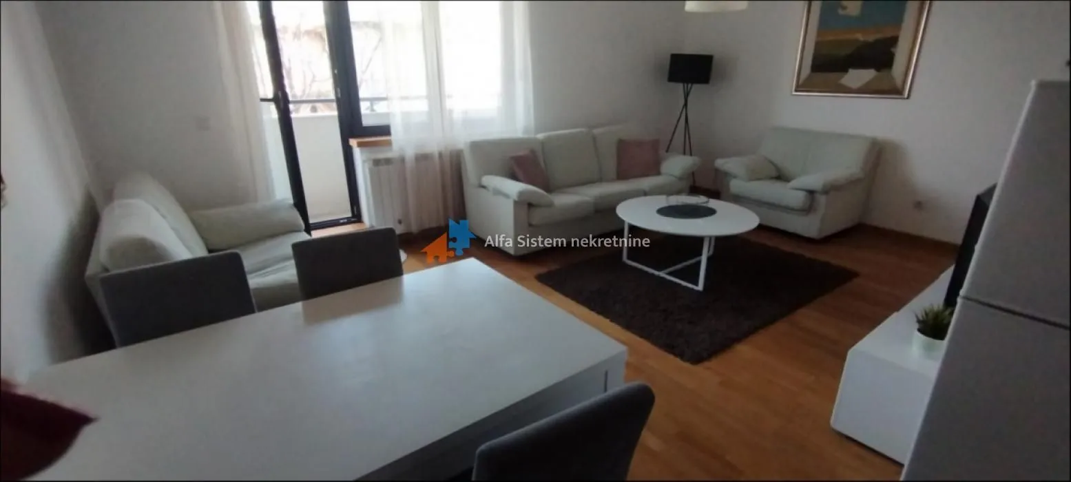 Rent, two bedroom apartment, 55m², Vračar Sve Podlokacije, Beograd