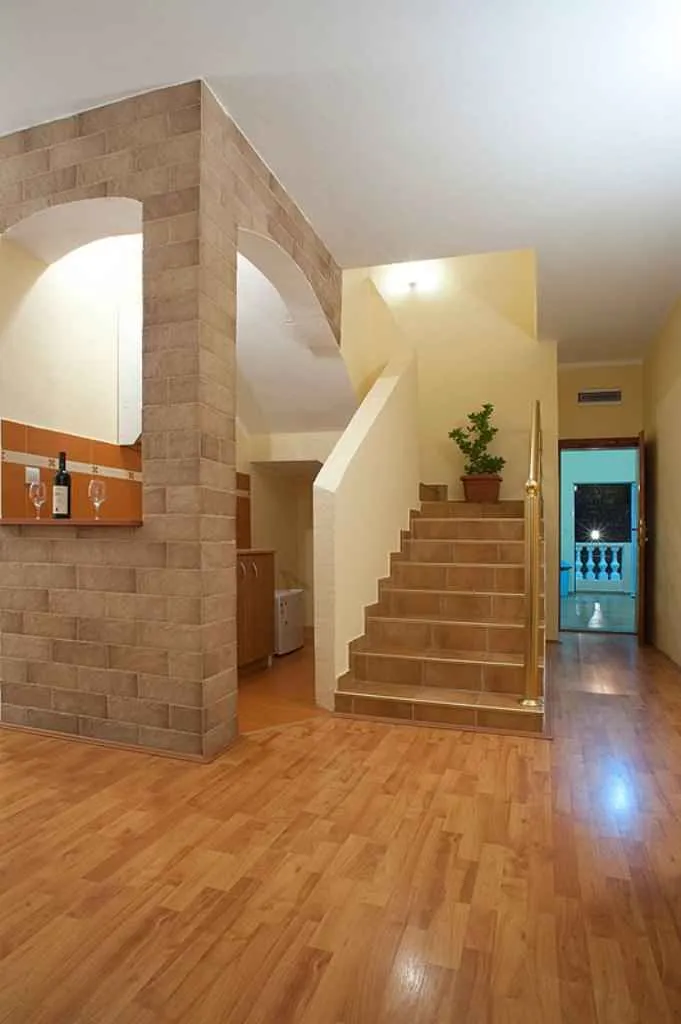 Prodaja, ugostiteljski objekat, 957m², Budva, Crna Gora