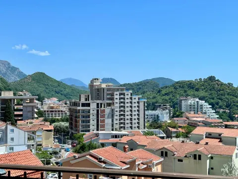 Prodaja, trosoban stan, 102m², Petrovac, Budva - image 3