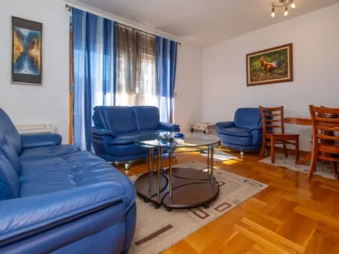 Izdavanje, dvosoban stan, 68m², Preko Morače, Podgorica - image 3