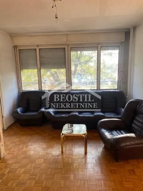 Prodaja, trosoban stan, 81m², Novi Beograd Sve Podlokacije, Beograd