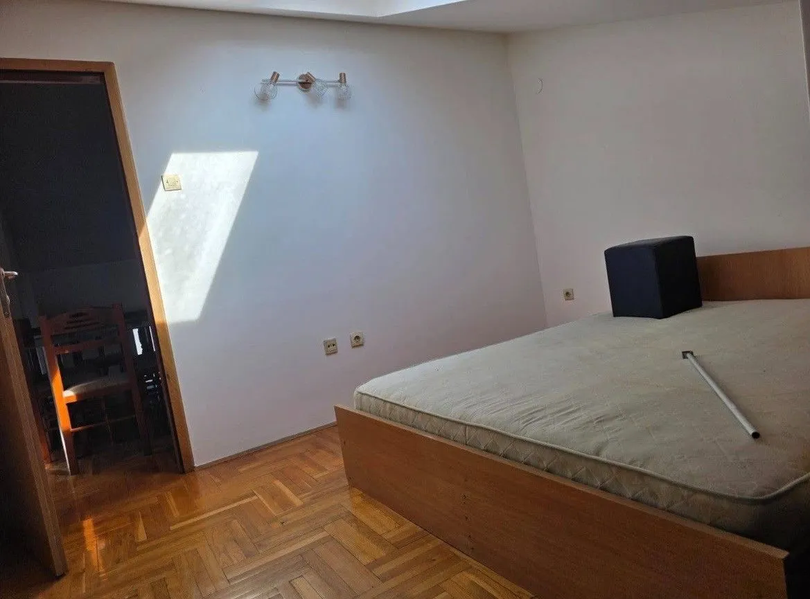 Prodaja, dvosoban stan, 53m², Krivi Most, Podgorica