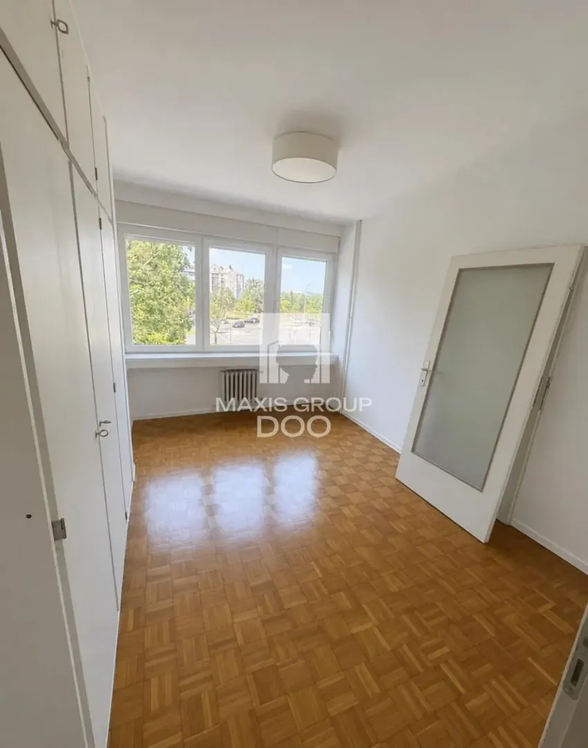 Rent, three bedroom apartment, 73m², Novi Beograd Blok 23, Novi Beograd Sve Podlokacije