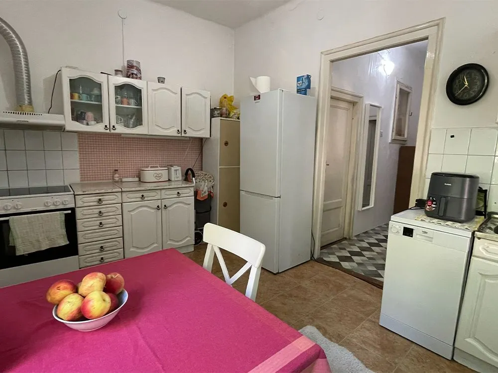 Sale, four bedroom apartment, 93m², Savski Venac, Beograd