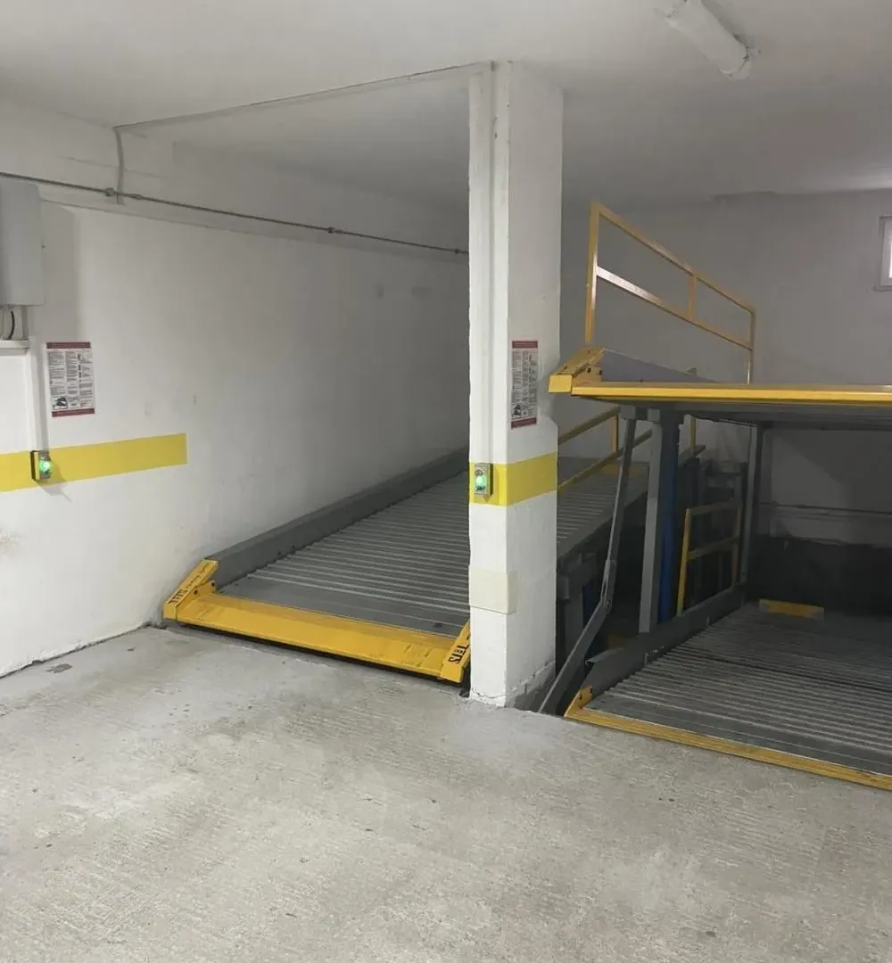 Rent, parking/garage, 11m², Bulbulder, Zvezdara Sve Podlokacije