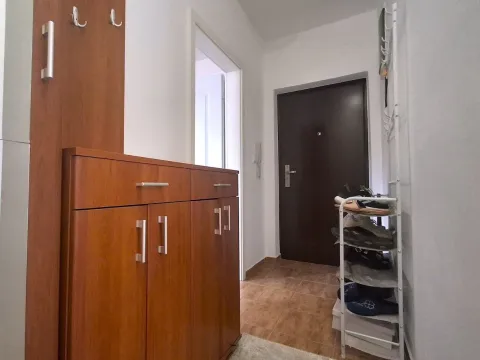 Prodaja, stan, 39m², Stari Aerodrom, Podgorica - image 7