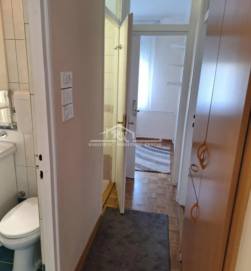 Rent, three bedroom apartment, 73m², Novi Beograd Sve Podlokacije, Beograd