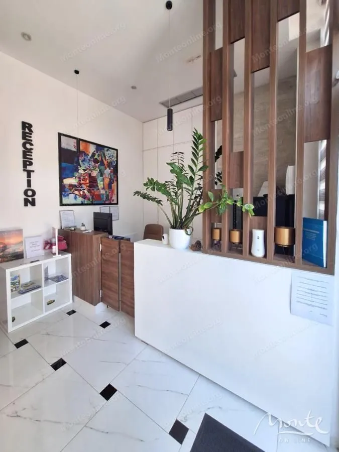 Sale, office space, 735m², Šušanj, Bar