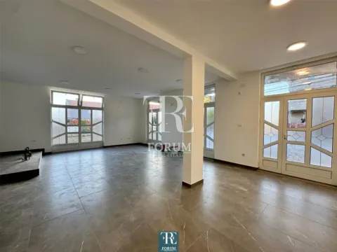 Izdavanje, poslovni prostor, 70m², Karaburško Polje, Podgorica - image 4