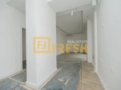 Sale, two bedroom apartment, 72m², Bečići, Budva - image 8