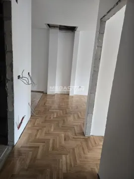 Prodaja, jednosoban stan, 40m², Hadzipopovac, Palilula Sve Podlokacije - image 5