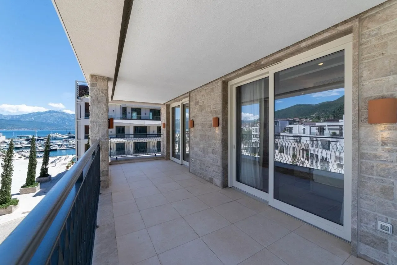 Prodaja, dvosoban stan, 88m², Kumbor, Herceg Novi