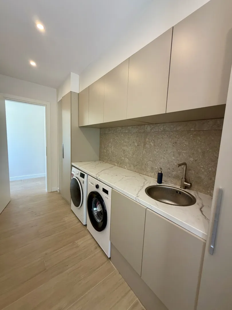 Prodaja, kuća, 220m², Tripovići, Tivat