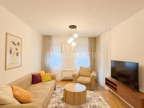 Izdavanje, stan, 87m², Momišići, Podgorica - image 1