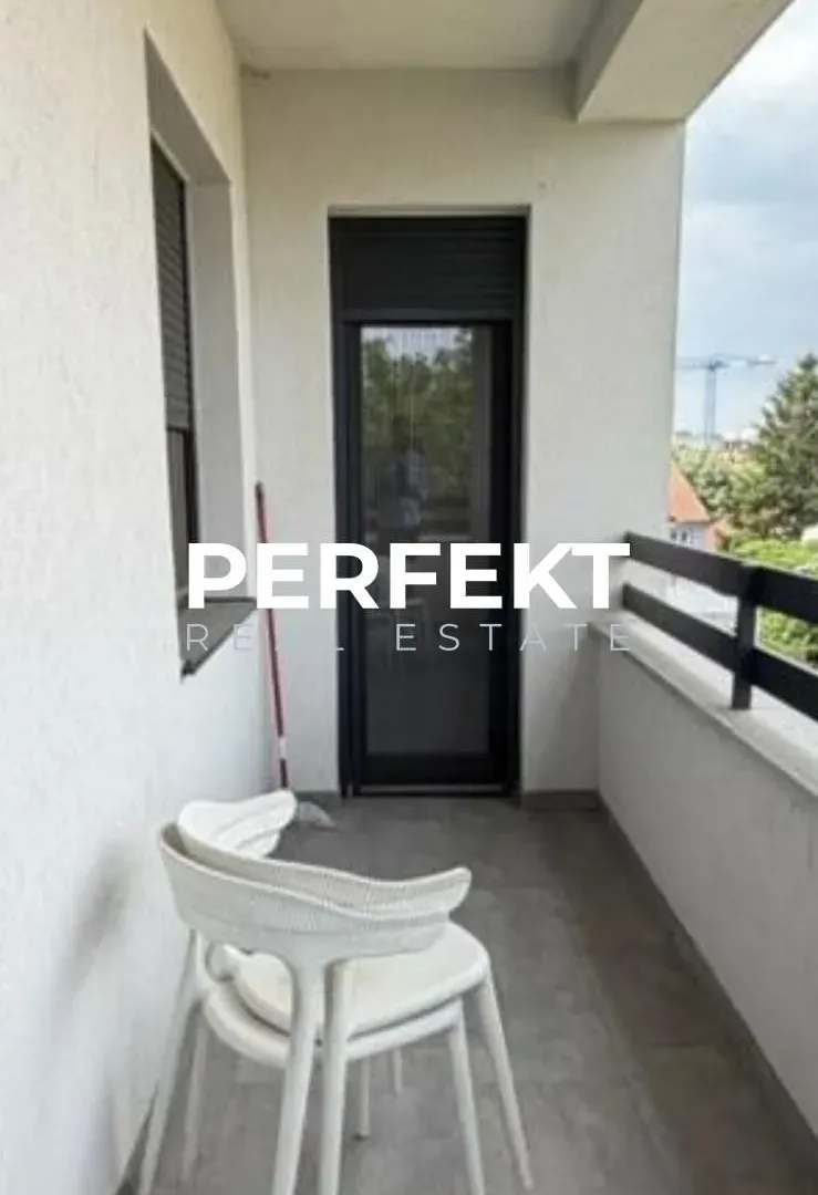 Prodaja, trosoban stan, 68m², Pančevo, Srbija