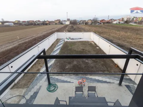 Prodaja, kuća, 122m², Veternik, Novi Sad Sve Podlokacije - image 42