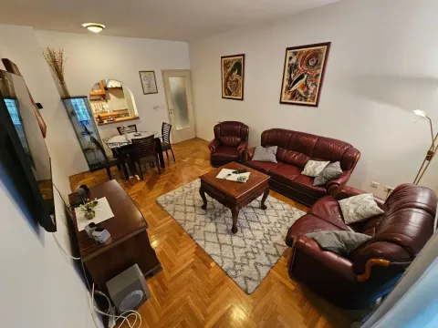 Rent, one bedroom apartment, 74m², Preko Morače, Podgorica - image 2